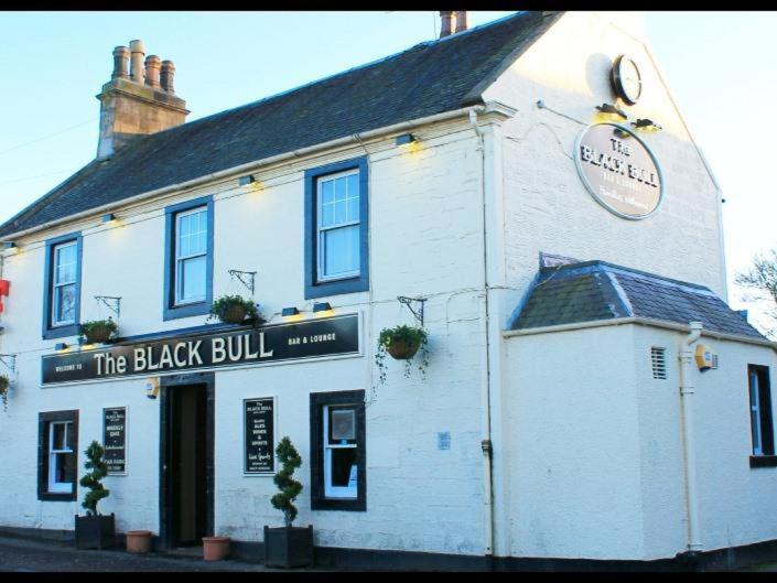 The Blackbull Inn Polmont Dış mekan fotoğraf